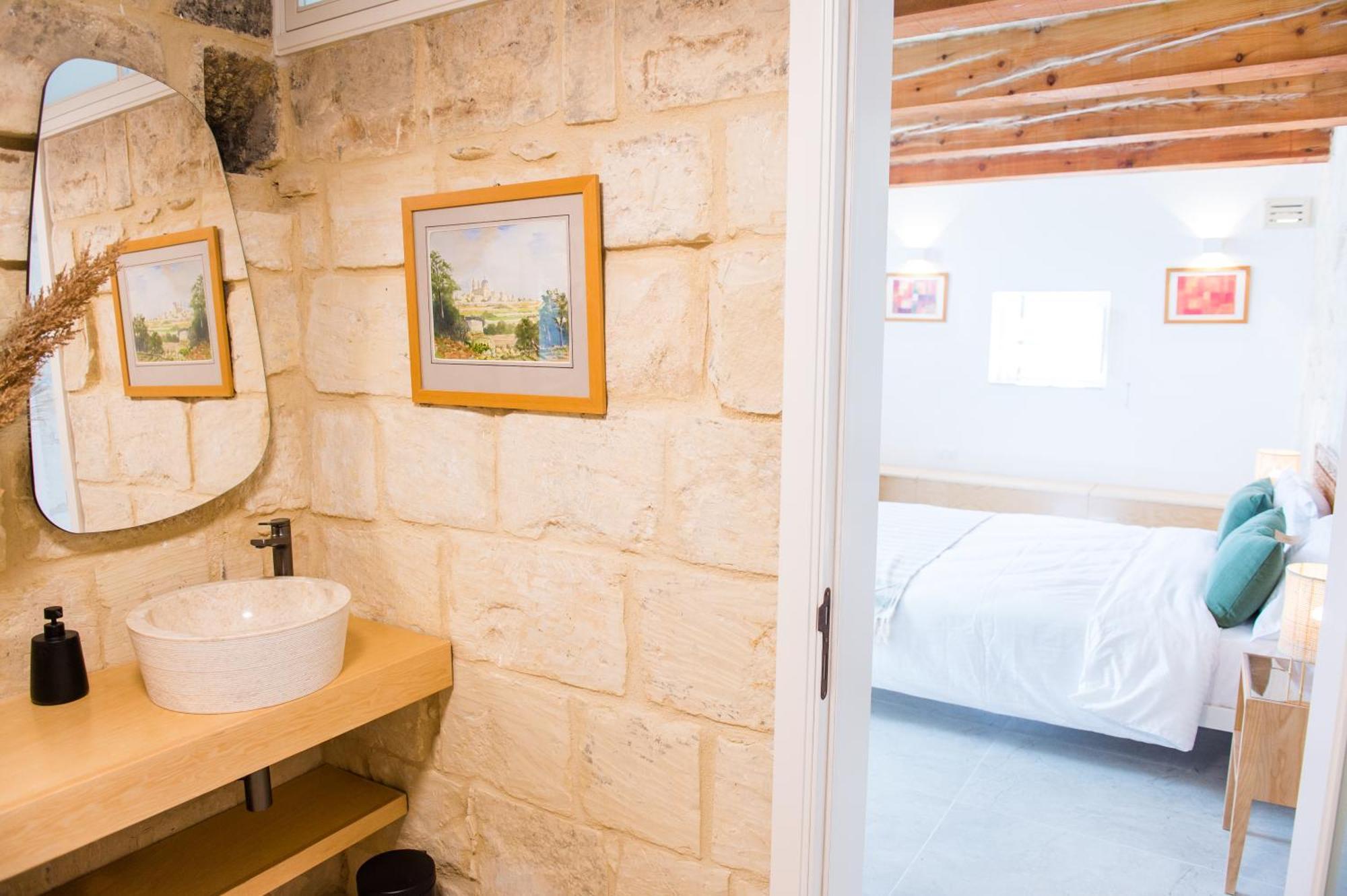 San Anton Suites Attard Екстериор снимка