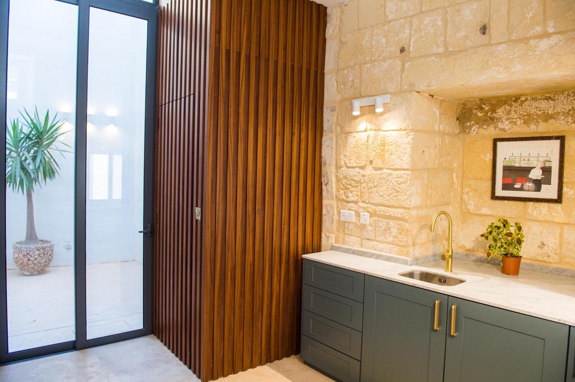 San Anton Suites Attard Екстериор снимка