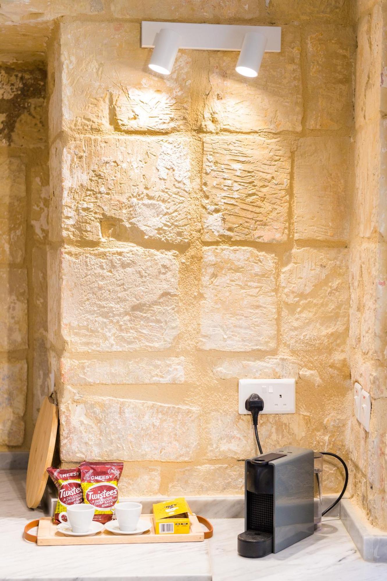 San Anton Suites Attard Екстериор снимка
